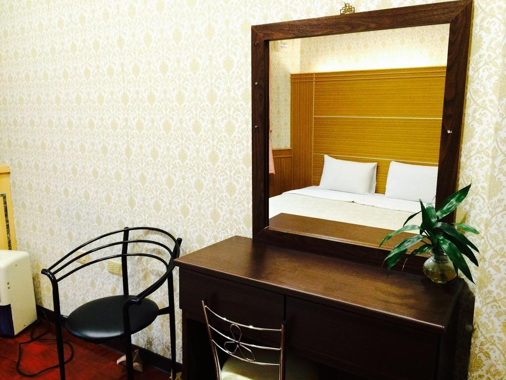 Kai Cheng Inn 旅館134 Цзяосі Номер фото